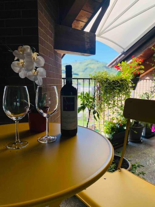 Attico Nel Cuore Delle Langhe - Free Parking Wi-Fi E Ac Alba  Bagian luar foto